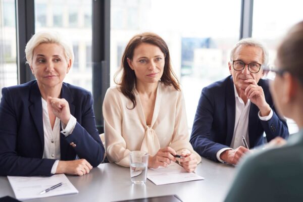 Prüfungsausschuss bei der AEVO-Prüfung.